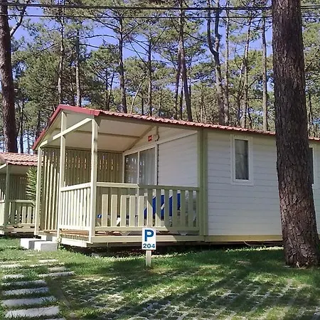 Camping Parque De Campismo Orbitur Valado Nazaré