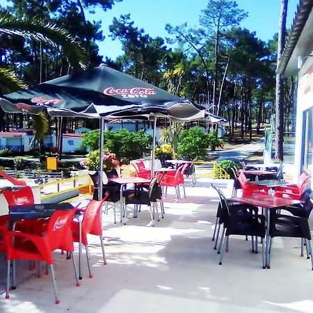 캠프장 Parque De Campismo Orbitur Valado 3*