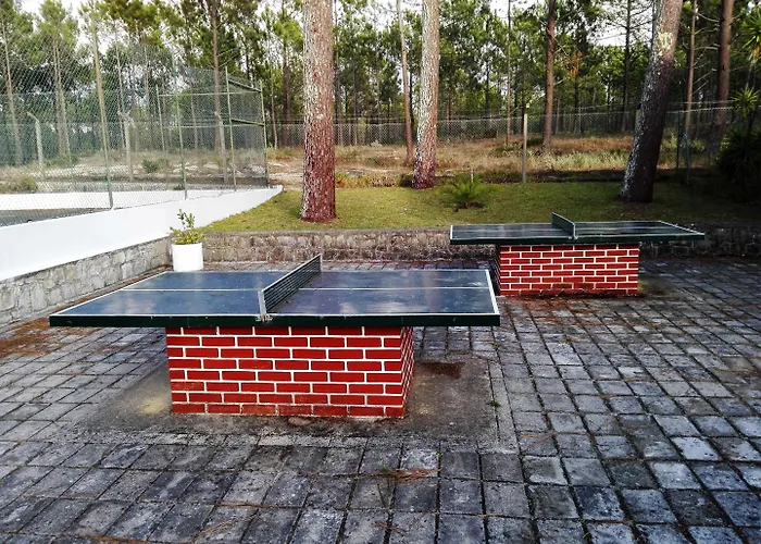 Parque De Campismo Orbitur Valado Кемпинг