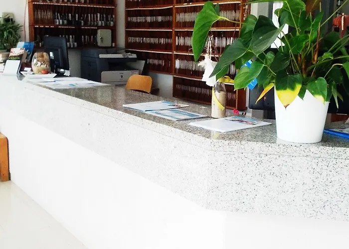 Parque De Campismo Orbitur Valado Назаре